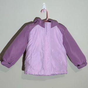 Little girl (2t) winter jacket with removable fleece lining